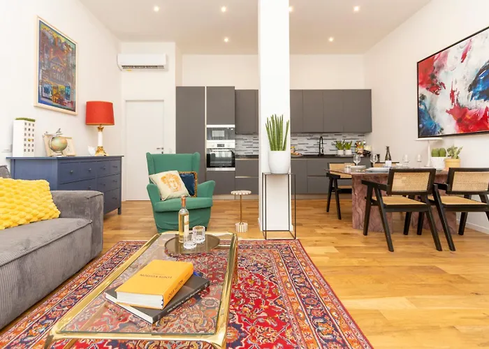 Loft Luxury Design- Apt With 2 Bedrooms -Wifi Ultra-5Min Metro
